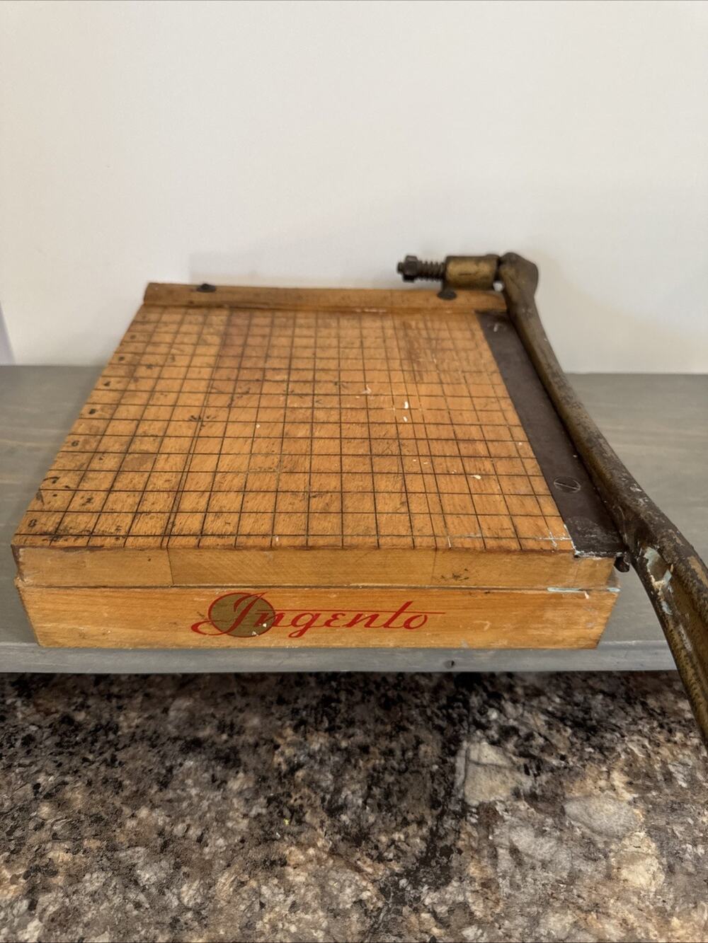 1930's Ingento No. 2 Paper Cutting Board W/Oiling Direction Made in USA -RARE-